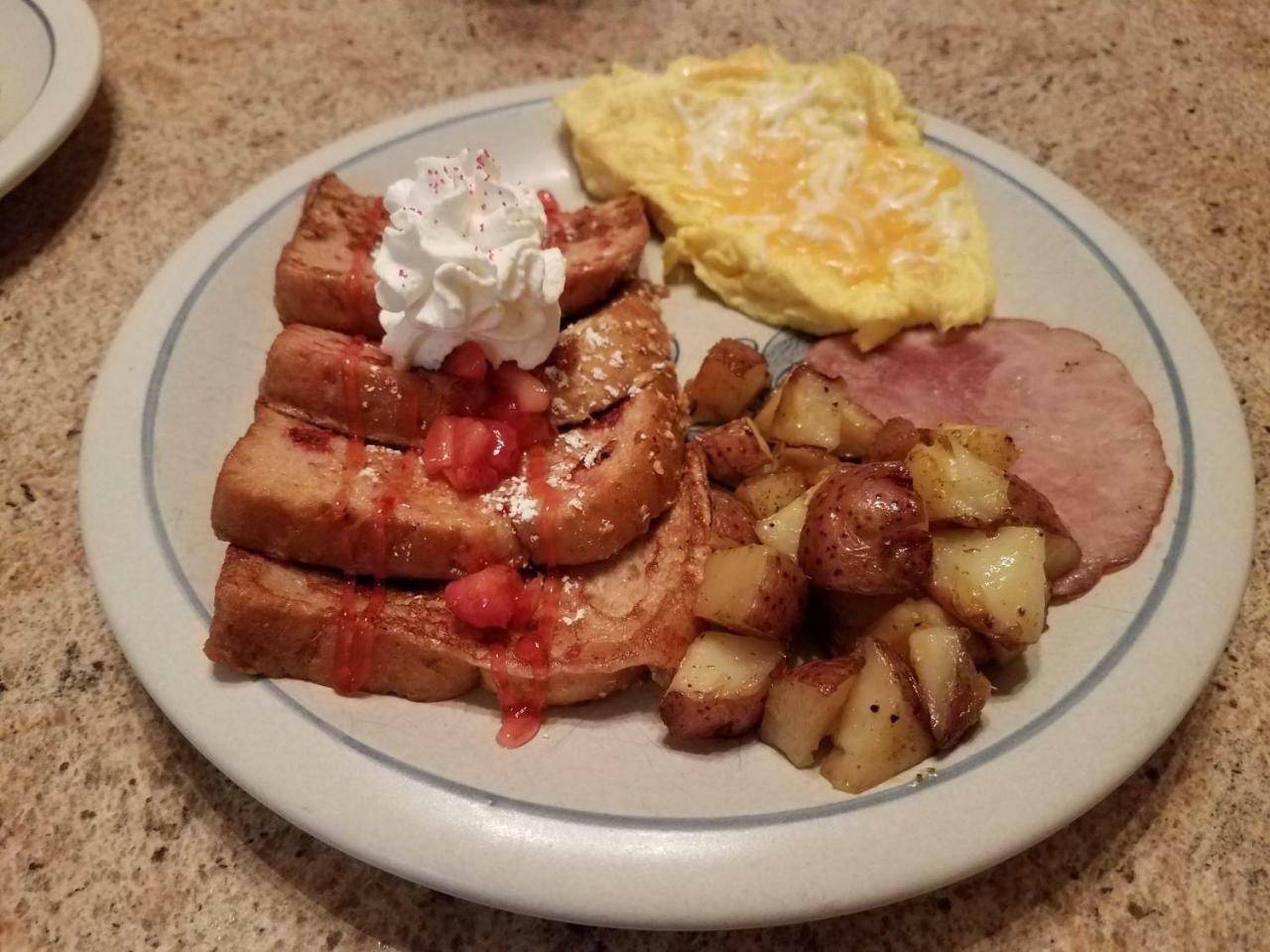 Spencer House Bed & Breakfast Эри Экстерьер фото