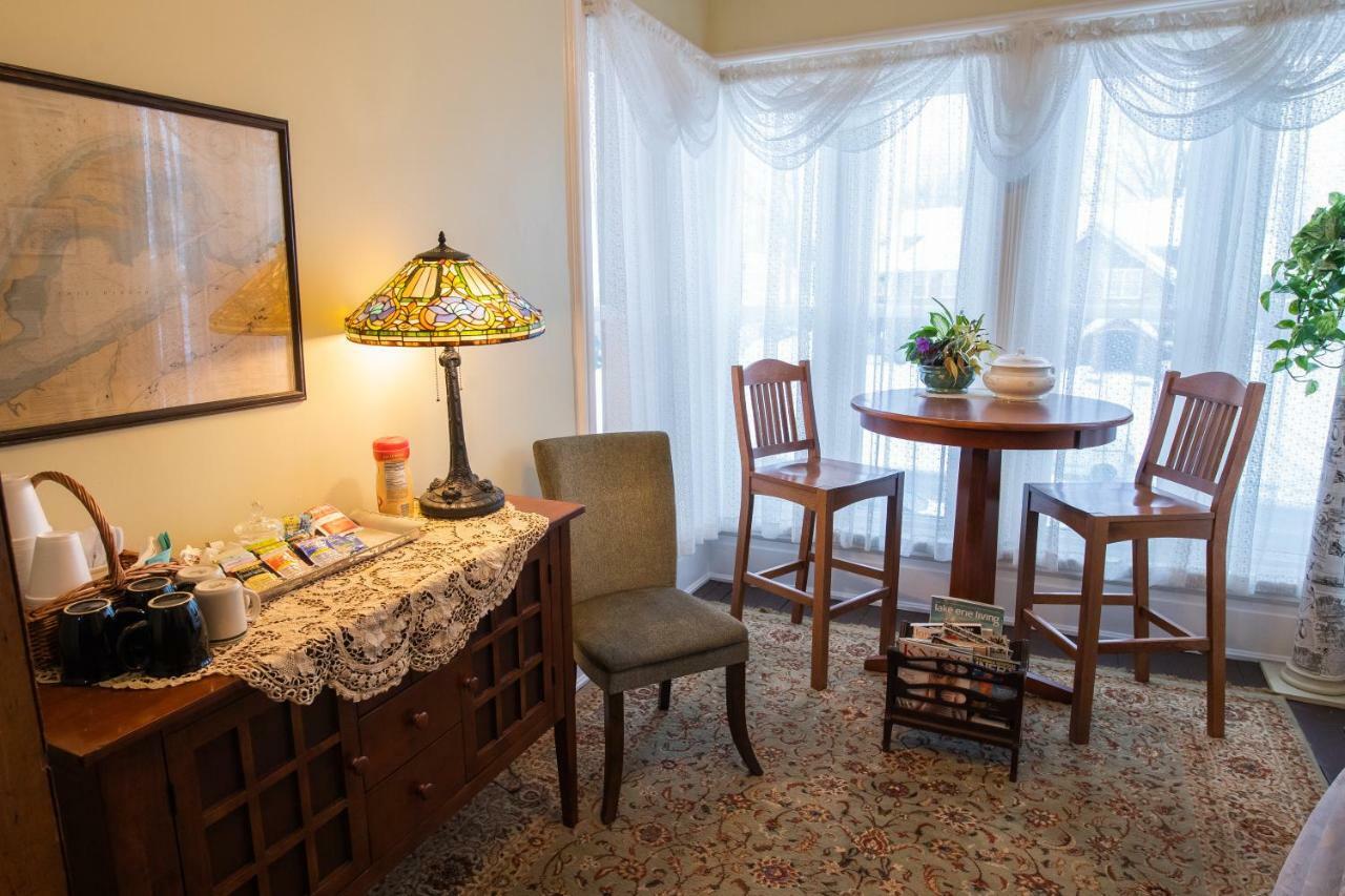 Spencer House Bed & Breakfast Эри Экстерьер фото